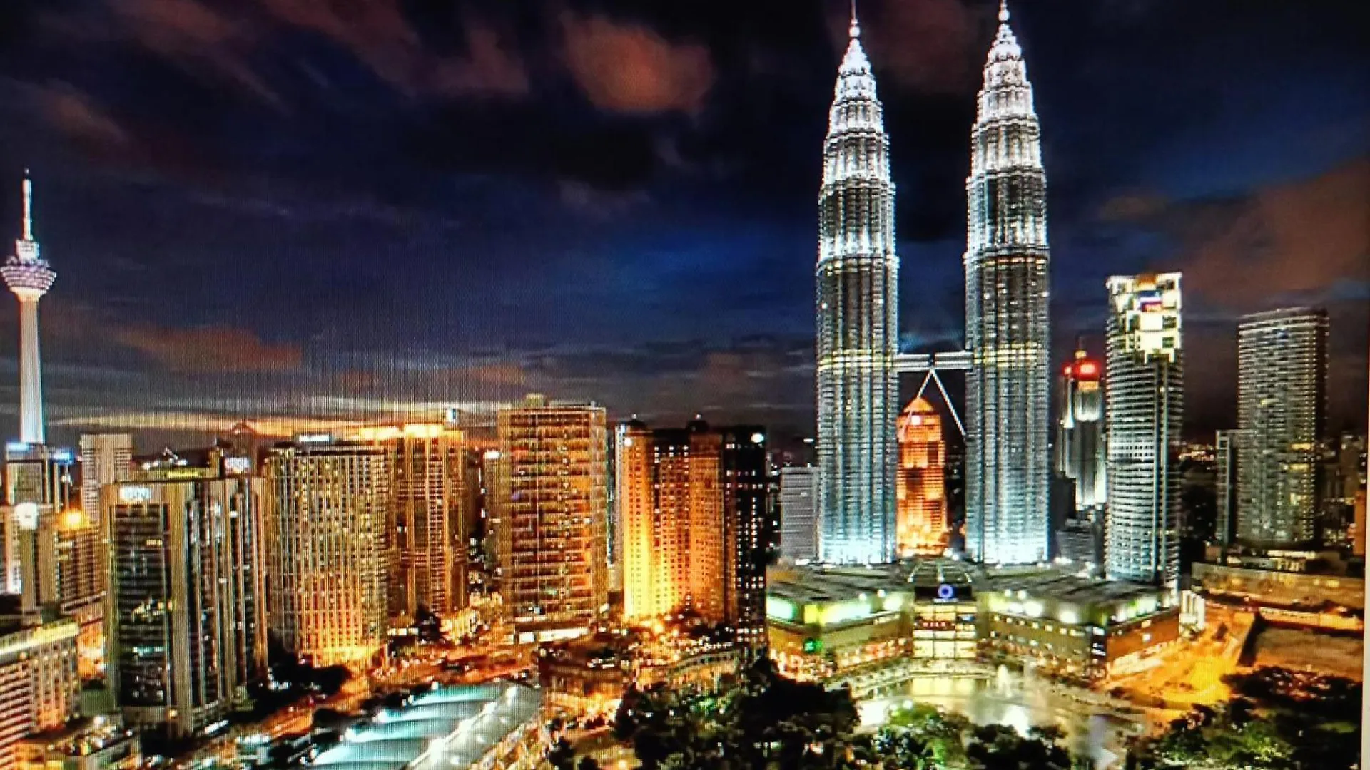 Apartment New Golden Sky Service Suite At Times Square Kuala Lumpur