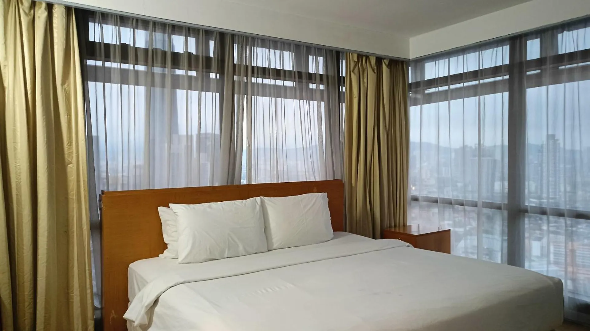 New Golden Sky Service Suite At Times Square Kuala Lumpur